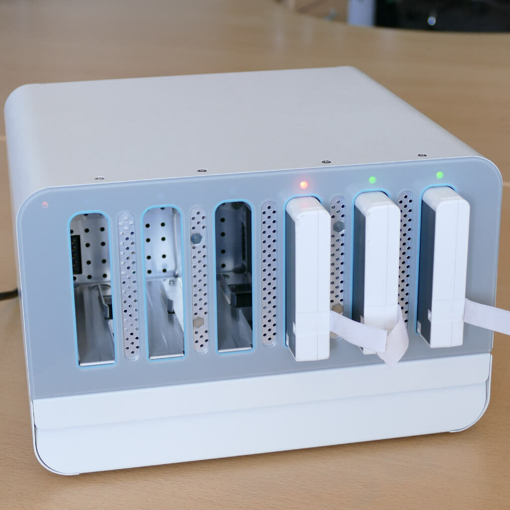 Agile Medical - Hotswappable HDD Caddy